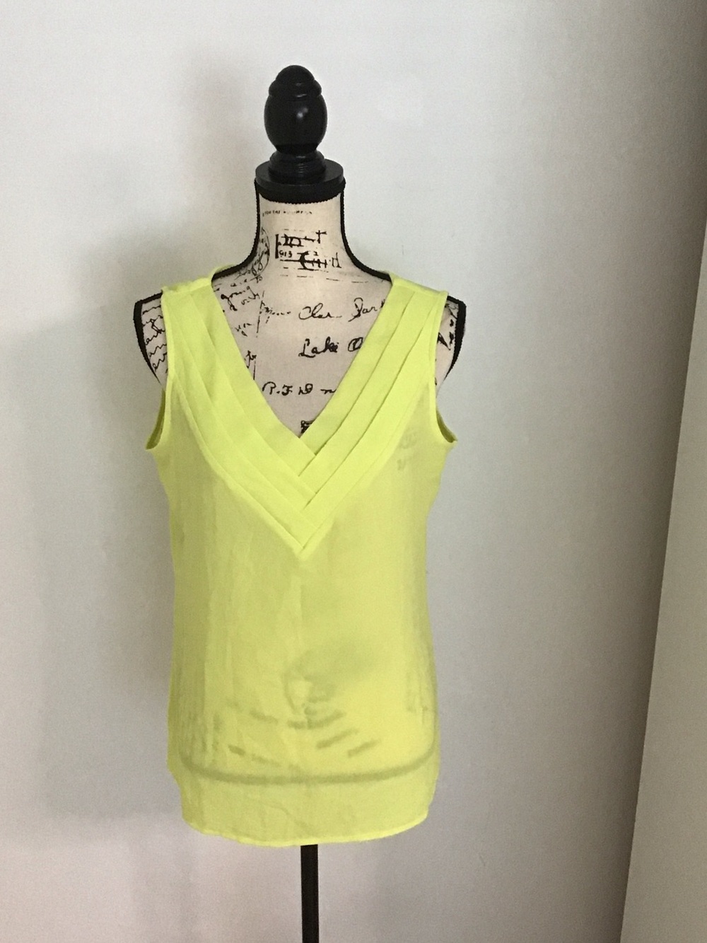 🆕 Worthington Neon Lemon Lime V-Neck Layered Trim Camisole